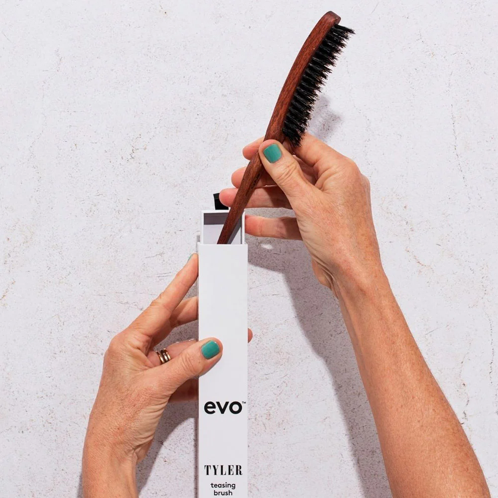 EVO TYLER TEASING BRUSH - BROSSE À TAQUINER